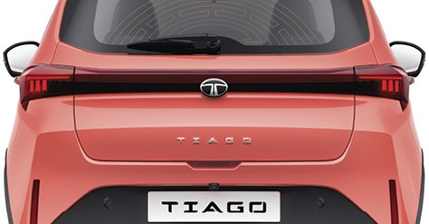 Halo Lightbar Connected Tail Lamps