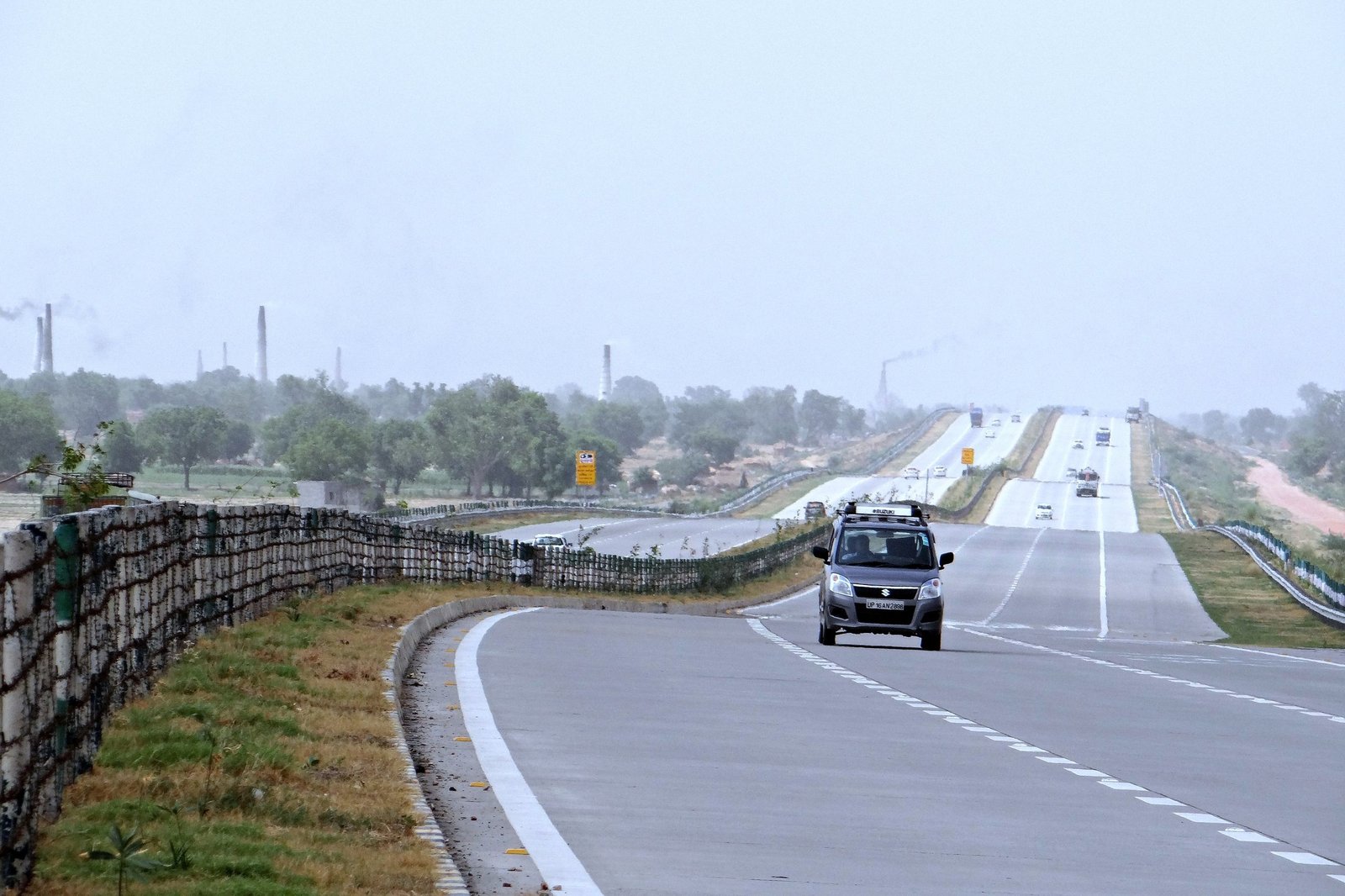 Gujarat Road Tax on New Cars: What Buyers Should Know